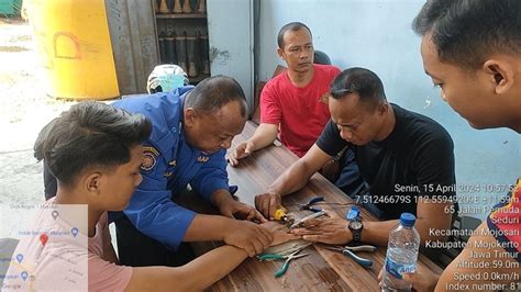 Jawaban digapai tak bisa dilepas tak mampu TTS: Digapai Tak Bisa Dilepas Tak Mampu? Berikut Adalah Jawaban Tebak-tebakan atau Teka-teki TTS Jokes Kocak; Tempe Mendoan Kalau Double Jadi, Apakah itu? Ternyata ini Jawaban Tebak-Tebakan atau Teka-teki Jokes Viral; JAWABAN Tempe Mendoan Kalau Double Jadi Ternyata Adalah ini, Simak Jawaban Tebak