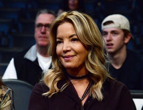Jeanie buss height  About