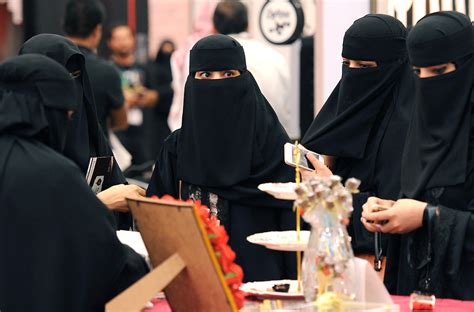 Jeddah sex Sex dating with the best escorts in Jeddah Travel Girls Escort News Live Sex Live Cams Meet & Fuck Local Sex Middle East Escort Dubai Riyadh ( 464), Jeddah ( 198), Khobar (