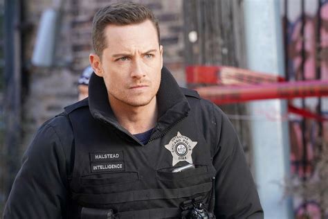 Jesse lee soffer girlfriend Jesse Lee Soffer is an American actor who has gained popularity for his roles in various TV shows and movies