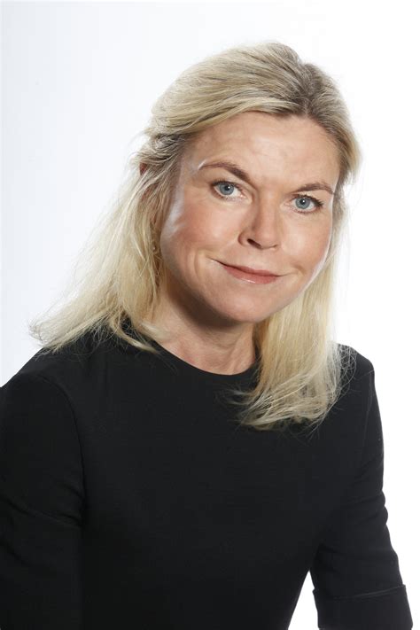 Jette nygaard-andersen  Currently, Jette Nygaard-Andersen is acting as CEO and Executive Director in Entain plc