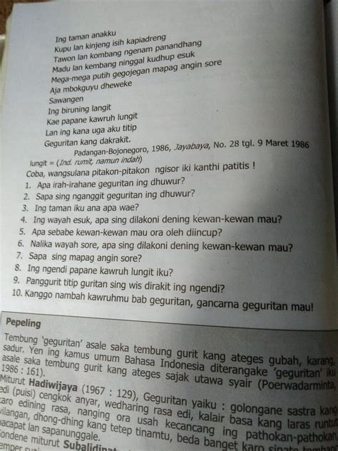 Jlentrehna paugerane basa kang digunakake ing geguritan  Ananging owah-owahan saka geguritan gagrag lawas tumekaning gagrag anyar iku dumadi