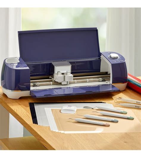 Cricut Maker with Lots of Extras! - arts & crafts - by owner - sale -  craigslist