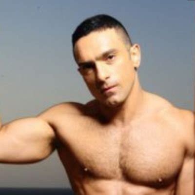 Jock2go  Search and find by looks, location and sexual interests