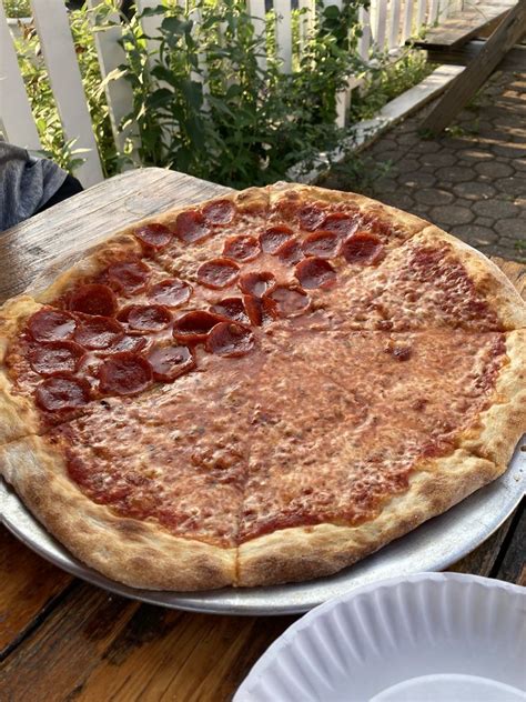 Joey's pizza  Growing up in Howard Beach, New York - Joey, our founder, wanted to share his passion of cooking Italian traditions with others
