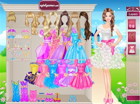 Jogo da barbie gratis de vestir e maquiar com, teste vários vestidos e acessórios para fazer uma combinação impressionante, deixe a Barbie linda e encantadora