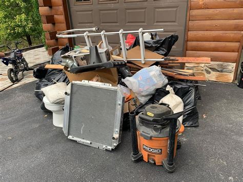 Junk removal emerald lakes pennsylvania  We have highly trained professionals who can do all these activities at our company