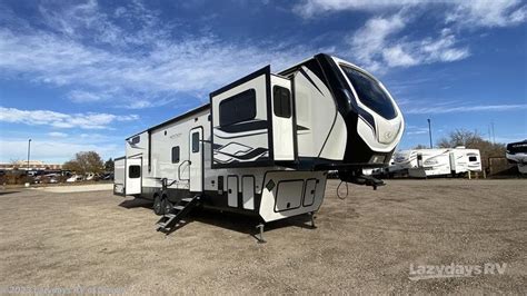 2024 KEYSTONE RV CO MONTANA HIGH COUNTRY 377FL For …