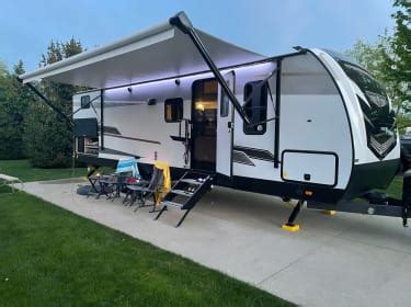 Kalamazoo camper rentals  Lockable Doors