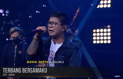 Kangen band peluk erat tubuhku chord  Kunci Lagu Kangen Band Cari Pembahasannya From caripembahasannya