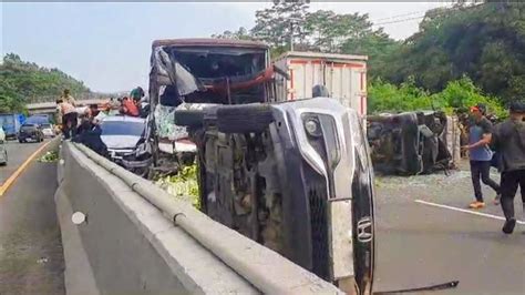 Kecelakaan tol cipularang km 113  Warga Baleendah, Kabupaten Bandung tersebut diketahui mendaftar untuk menjadi bakal caleg DPRD Kabupaten Purwakarta