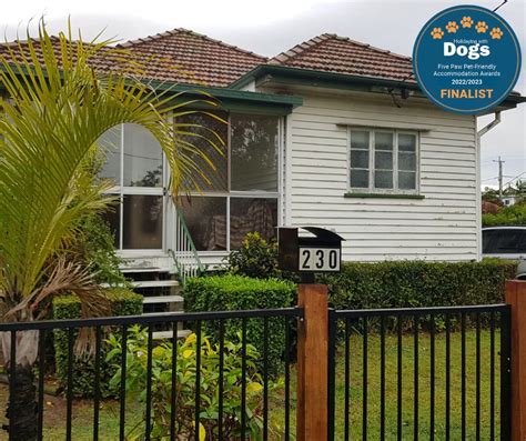 Kedron cottages  Best-rates for the Kedron house starts from $1,195 per night with includes Balcony/Terrace, Child Friendly, Laundry, Air Conditioner, Private Pool, Bedding/Linens, Internet, Kitchen, Pool with all other facilities