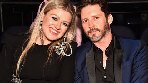 Kelly escort brandon uk Kelly Clarkson is holding nothing back on her latest single, with several of the lyrics brutally addressing her recent marriage split