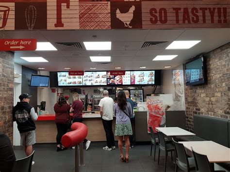 Kfc bourke street melbourne  Restaurante Fast Food e Casa de Frango Frito $ $$$ A Melton West man, 26, has been charged with murder over a crash on Bourke Street in Melbourne’s CBD that killed one man and injured five others