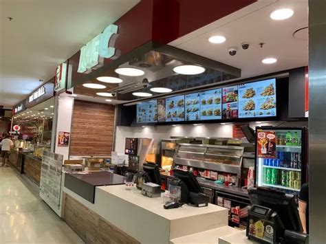 Kfc tweed city Osteria del Mare (Meal takeaway) is located in Burleigh Heads, Queensland, Australia