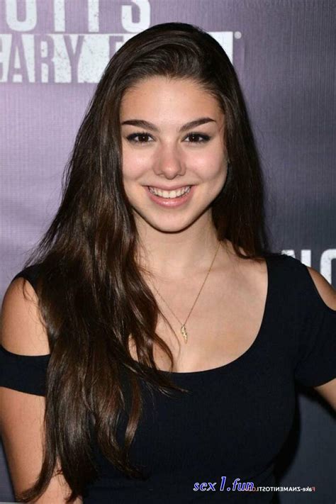 Kira kosarin deepfake porn  Search for