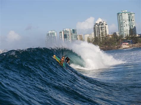 Kirra surf cam Experience the charm of this picturesque destination through our live, online webcam, providing you with real-time access to the breathtaking sights of Portland