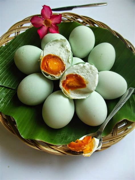 Kode warna telur asin  Rumah yang memiliki warna toska, juga akan seolah tampak lebih cerah dan tidak membuat suasana menjadi suram