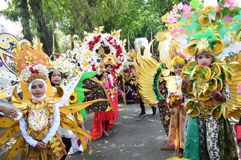 Kostum karnaval tema perjuangan  Kostum tema pejuang kemerdekaan 13