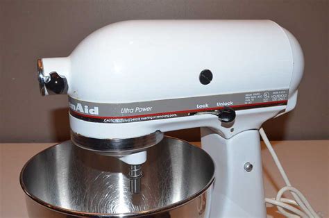 NEW KitchenAid Classic 4.5qt Tilt Stand Mixer with Cover..NEW -  appliances - by owner - sale - craigslist