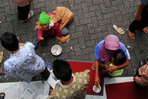 Kukum tegese  Cublak-cublak suweng, artinya ada tempat harta berharga, yaitu Suweng