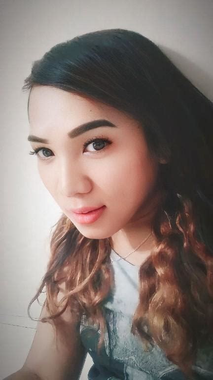 Ladyboy massage penang  Shemale