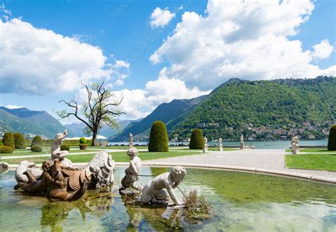 Lake como cooking classes 5 miles) from Como, Argegno is crossed by the Telo stream that divides the historic core of the town into two parts connected by an ancient stone bridge that is its distinguishing feature