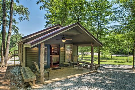 Lake guntersville cabins on the water  Enjoy WiFi, onsite parking, and private yards