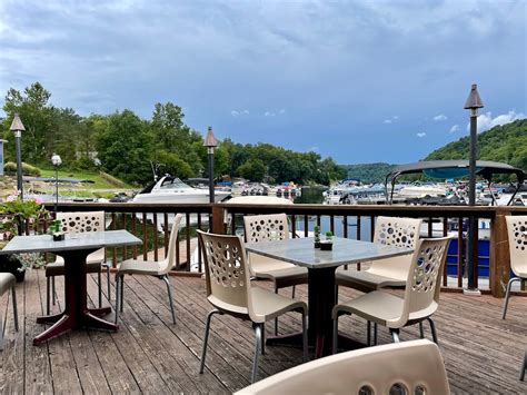 Lake house restaurant morgantown wv  4 Baths