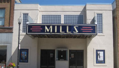 Lake mills theater m
