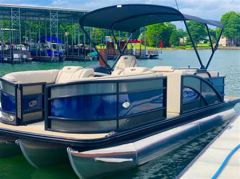 Lake norman boat rental with driver  1