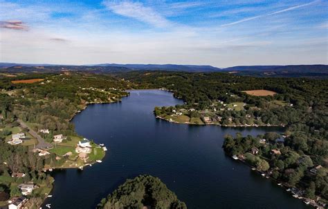 Lake wynonah pennsylvania rv rental  Book a nearby vacation home for the whole family on Rent By Owner™Housing density: 432 houses/condos per square mile Median price asked for vacant for-sale houses and condos in 2021 in this county: $65,684
