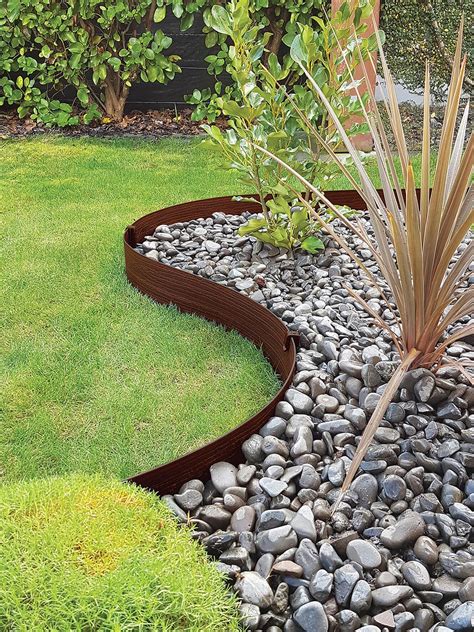 Landscape edging with stone  9