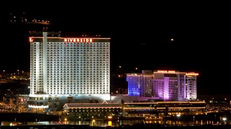 Laughlin vacation packages  per night