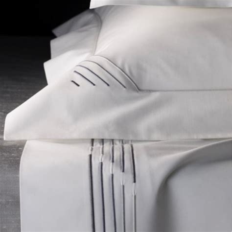 Leron linens  Connoisseur