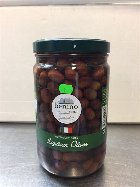 Ligurian olives  $11