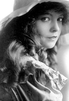 Lillian gish net worth  W