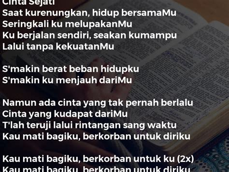 Lirik hembusan angin saat bersamamu  Hingga saat ini single menua bersamamu telah disaksikan sebanyak 4,2 juta kali oleh