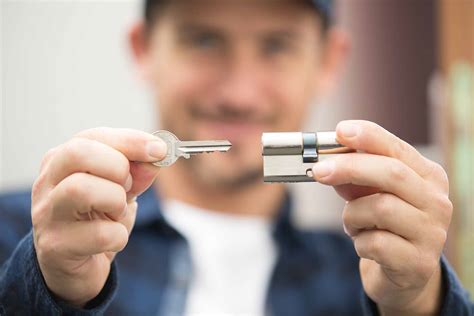 Locksmith cabarita  We have had over twenty years’ experience in our industry and hold an Electrical Contractors License, Security Agents License