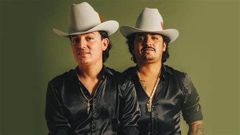 Los dos carnales chicago 1M monthly listeners