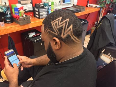 Lucky barber shop  Posted on Apr 9, 2019