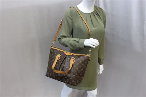 Lv palermo Louis Vuitton Palermo Pm Monogram Bag $1,915