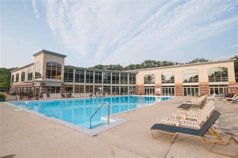 Lynn ymca photos The YMCA of Metro North has a wide variety of swimming programs to offer you! YMCA of Metro North