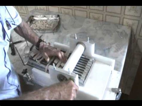 Máquina de cortar toucinho para torresmo Descubra a receita de Torresmo (Toucinho) para fazer em 45 minutos