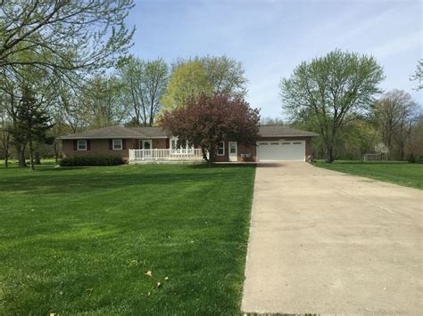 Mapleton il houses for rent  50 Houses rental listings are currently available