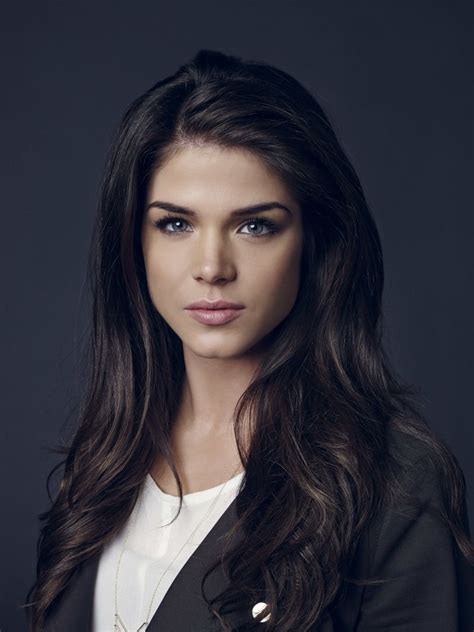 Marie avgeropoulos height Marie Avgeropoulos Biography