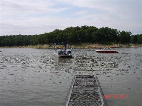 Mark twain lake boat ramps  Excellent fishing for crappie, catfish, largemouth bass, bluegill, carp, walleye and perch awaits you at the 18,000-acre Mark Twain Lake