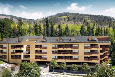 Marriott streamside  Popular attractions Vail Ski Resort and Cascade Village Lift are located nearby