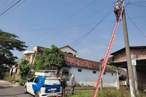 Mati lampu pekanbaru  Ilustrasi pemadaman listrik atau mati listrik