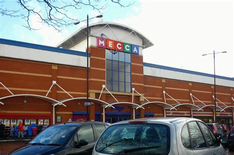 Mecca bingo birkenhead  Mecca Bingo Manchester Hyde Road is open 7 days a week from 11 am